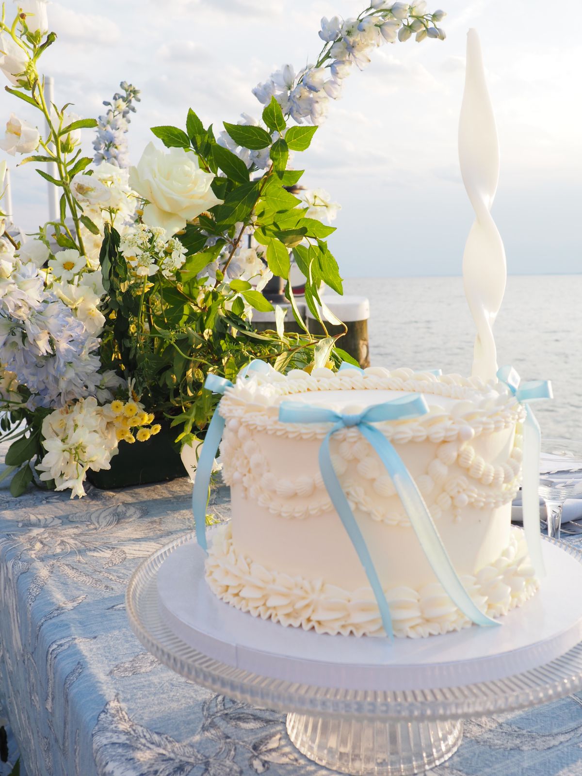 Elegant custom wedding cake